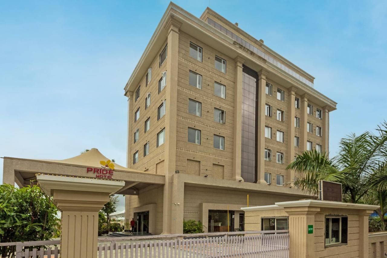 Pride Hotel Bhopal Zewnętrze zdjęcie
