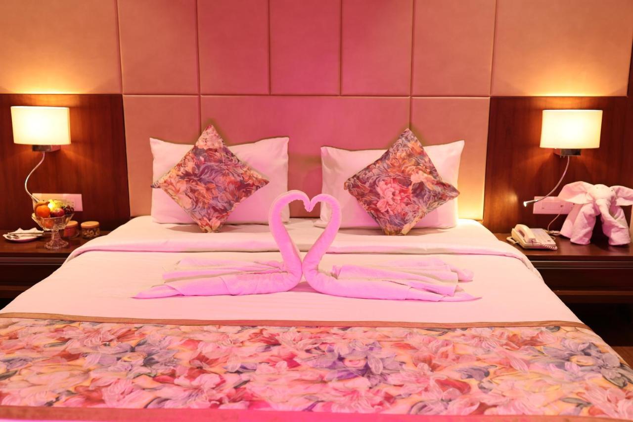 Pride Hotel Bhopal Zewnętrze zdjęcie