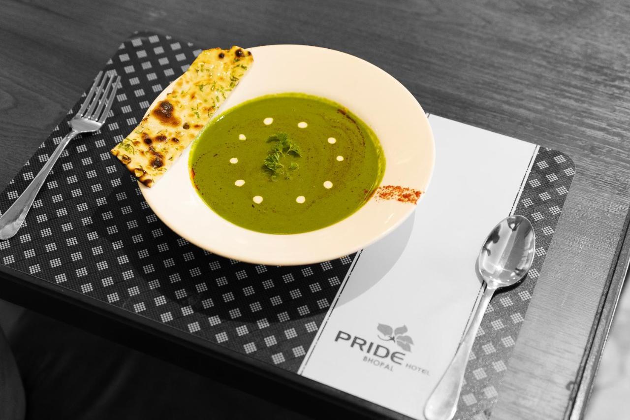 Pride Hotel Bhopal Zewnętrze zdjęcie