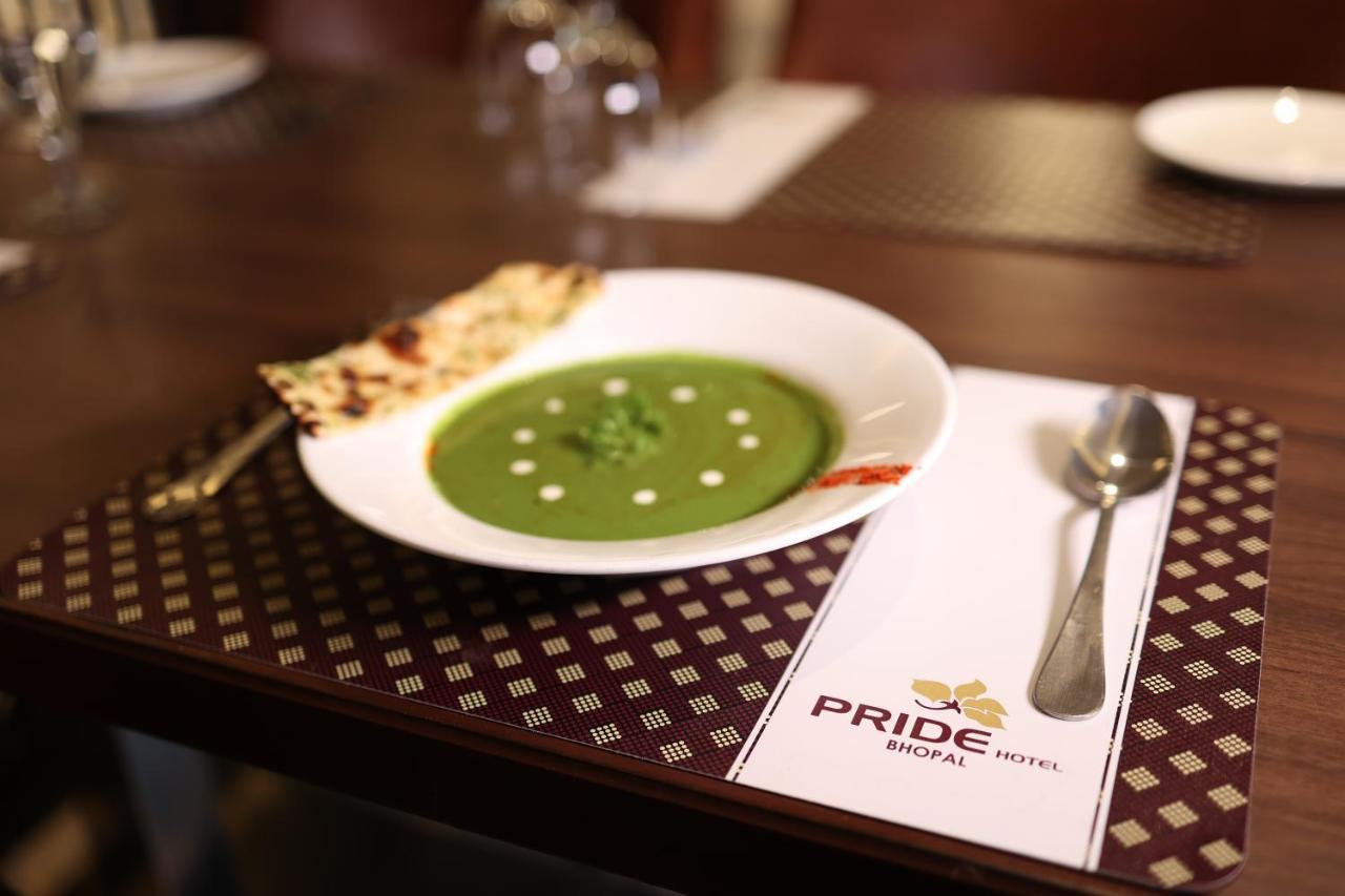 Pride Hotel Bhopal Zewnętrze zdjęcie