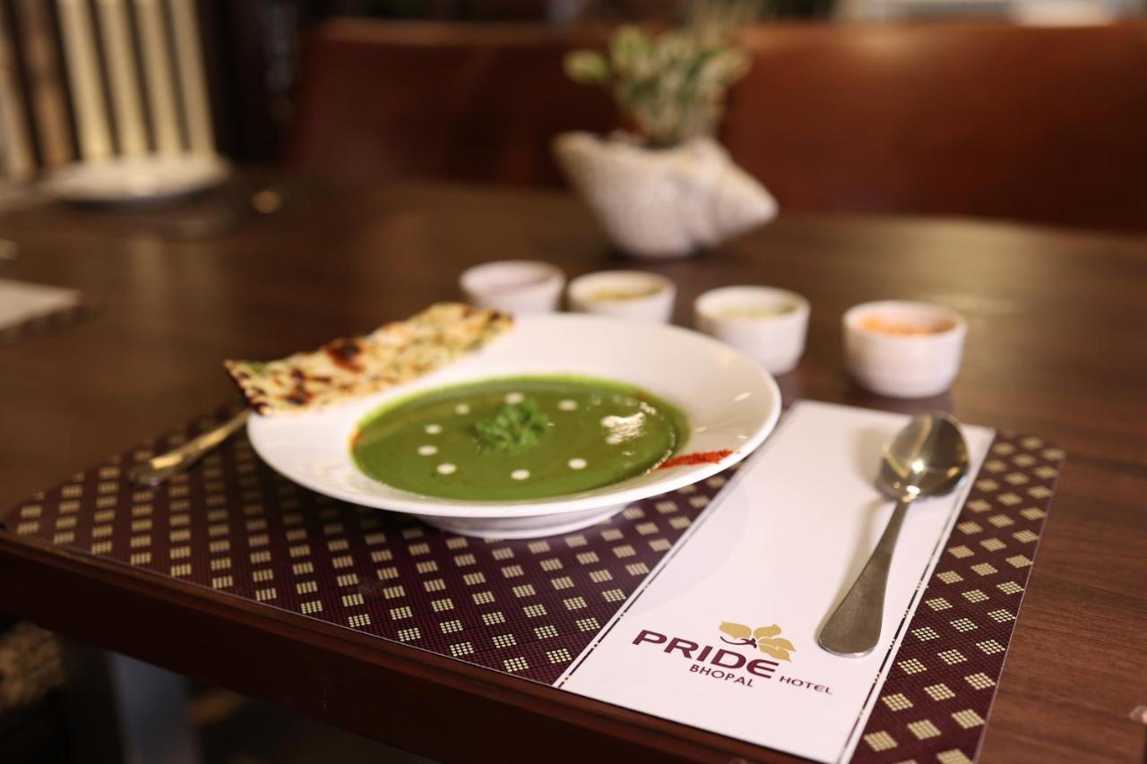 Pride Hotel Bhopal Zewnętrze zdjęcie